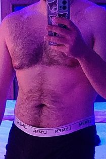 Taurus Escort Masculino