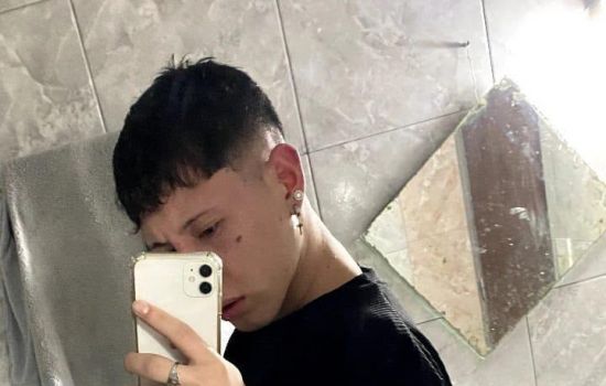 Mau Bich Escort Masculino