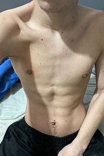 Agussino Escort Masculino