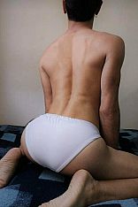 Photo #11 of Yago