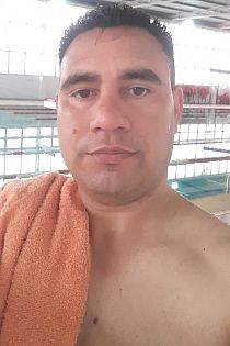 Cristian_88 Male Escort