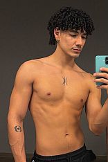 Alado Gogo Male Masseur