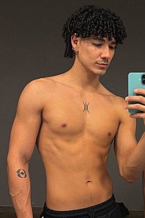 Alado Gogo Masajista masculino