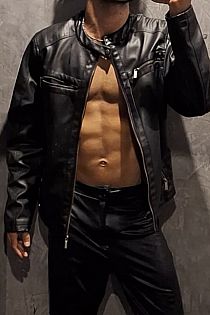 Deiker Escort Masculino