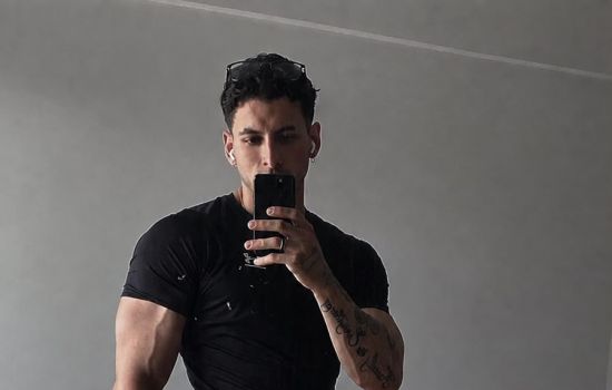 Charly Masajista masculino