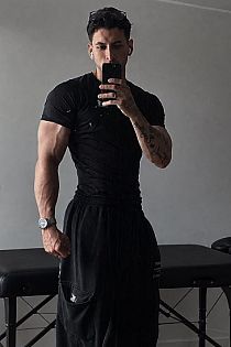 Charly Masajista masculino