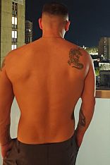 Photo #10 of Teo Elian