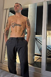Teo Elian Male Escort