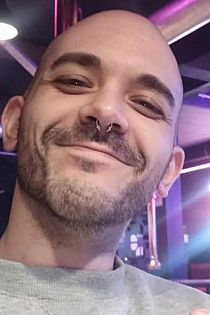 Oni Escort Masculino
