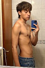 Photo #4 of Ale