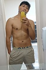 Photo #6 of Rubén Activo