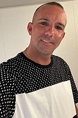 Xavi Male Escort
