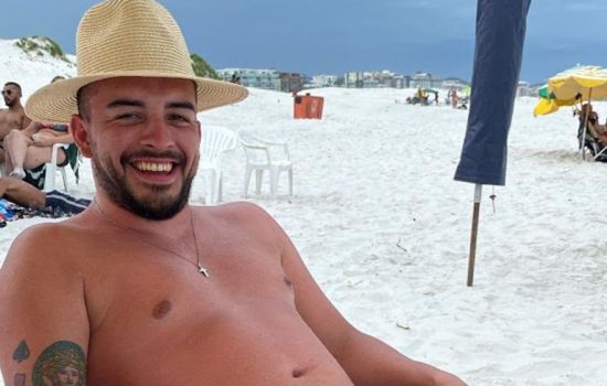 Adriano Male Escort