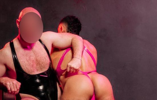 Pareja Caliente Escort Masculino