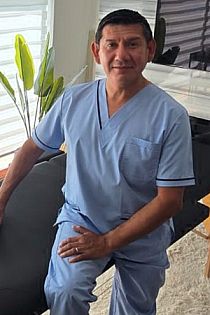 Juanma Male Masseur