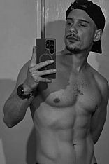 Fer P. Male Escort