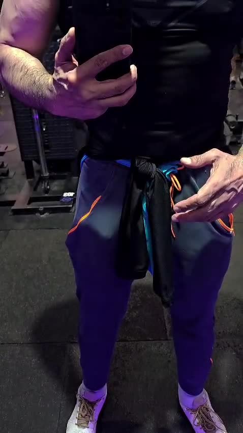 Video 15 of Norbert
