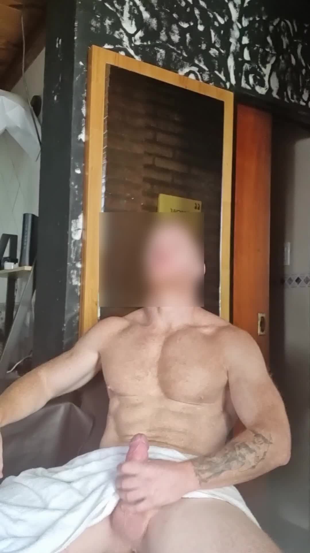 Santi - Escort masculino en Capital Federal