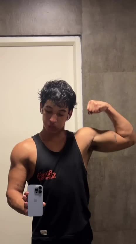 Video 2 of Carlos