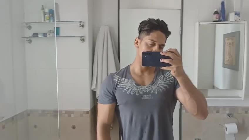 Video 5 de Logan 26 CM