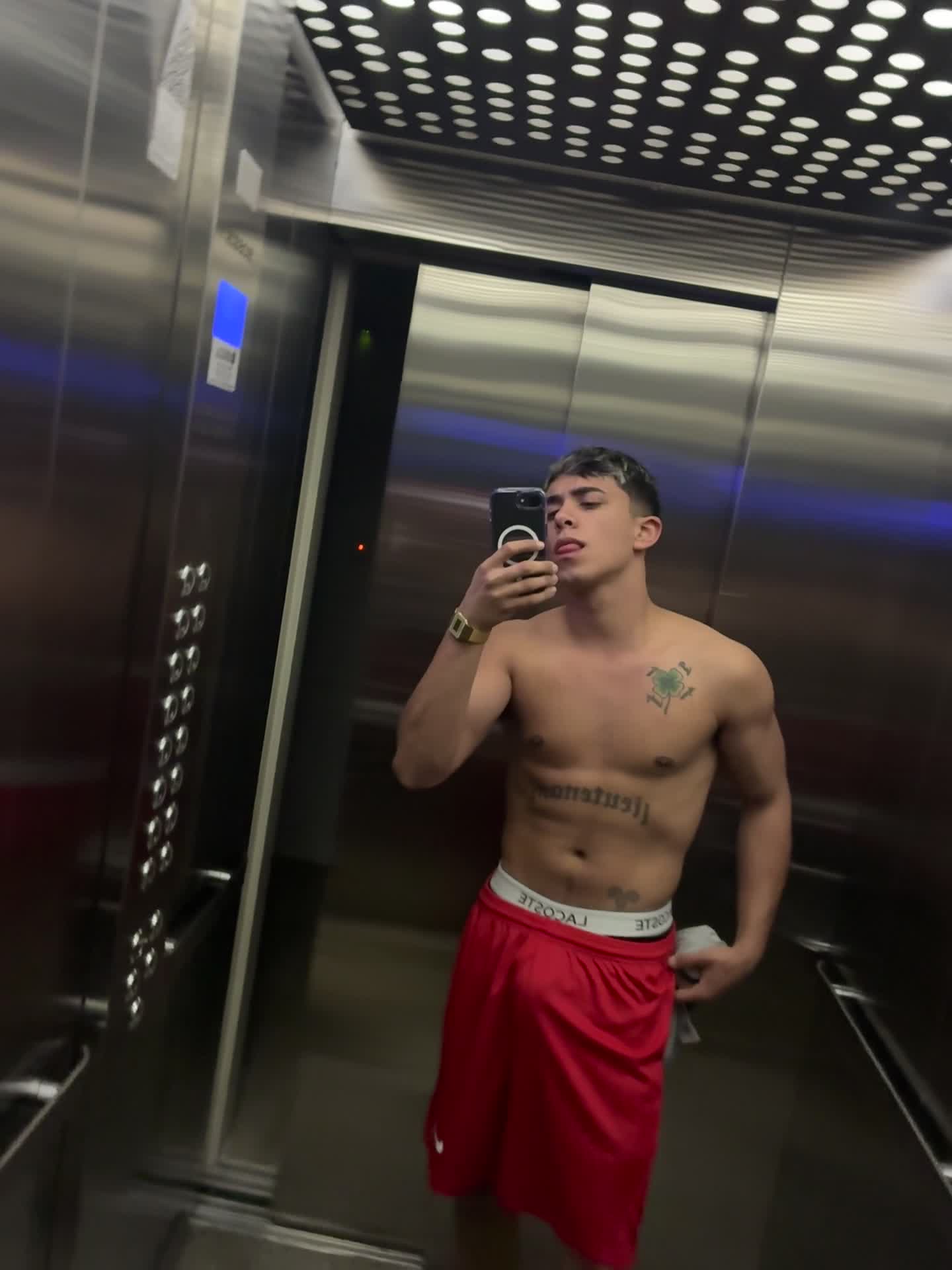 Juanpi - Male escort in Capital Federal