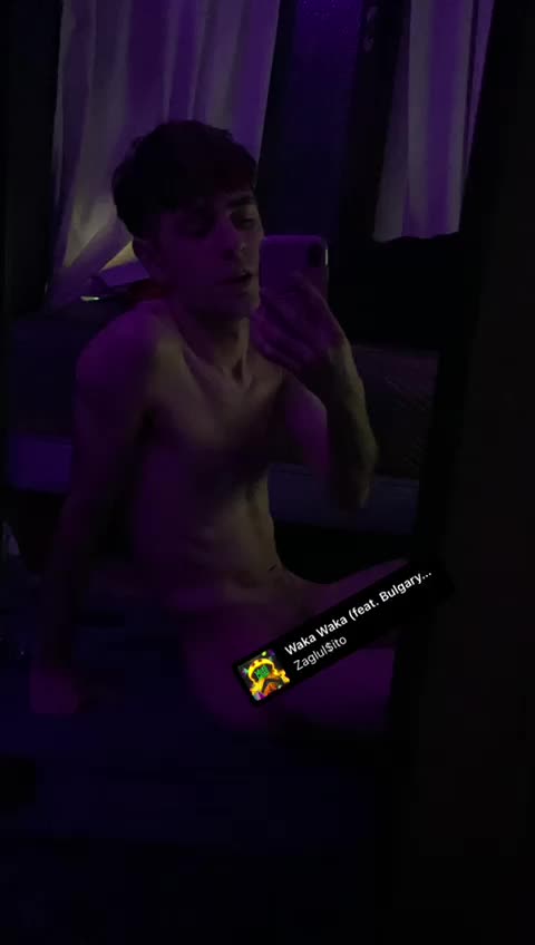 Video 2 of Simón Ch.