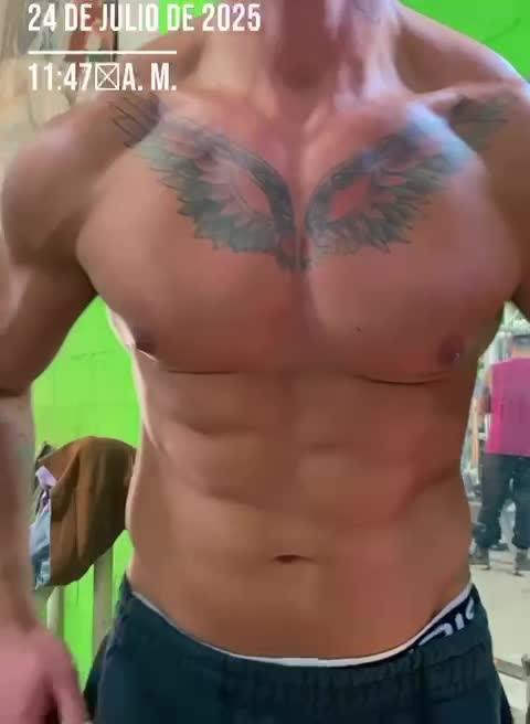 Video 6 de Benja_Muscle