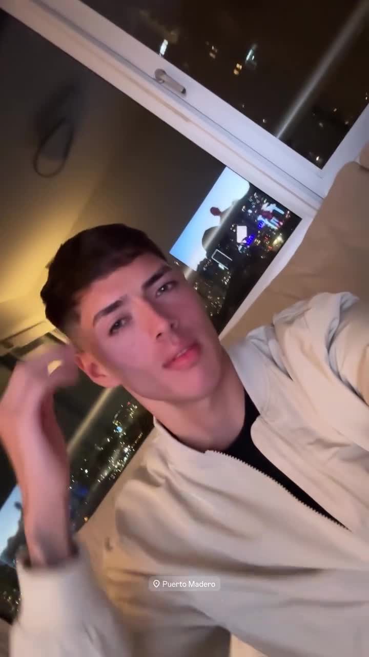 Video 2 de Taiel