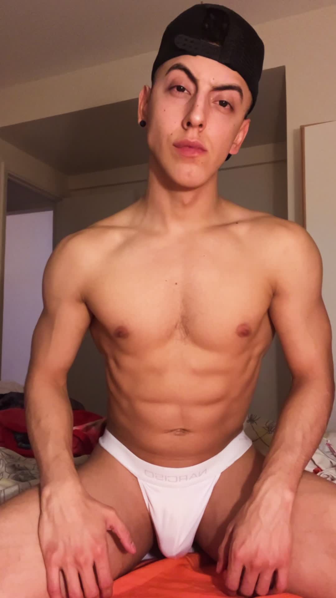 Video 1 of Mauro