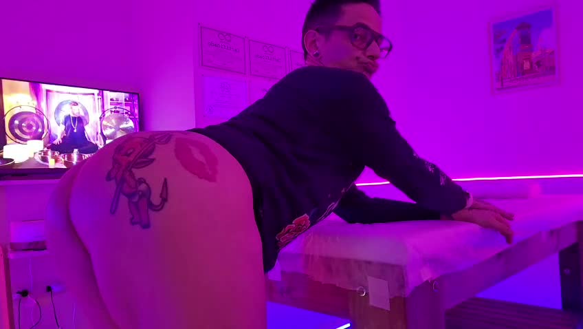 Video 1 of Lucho Masajes